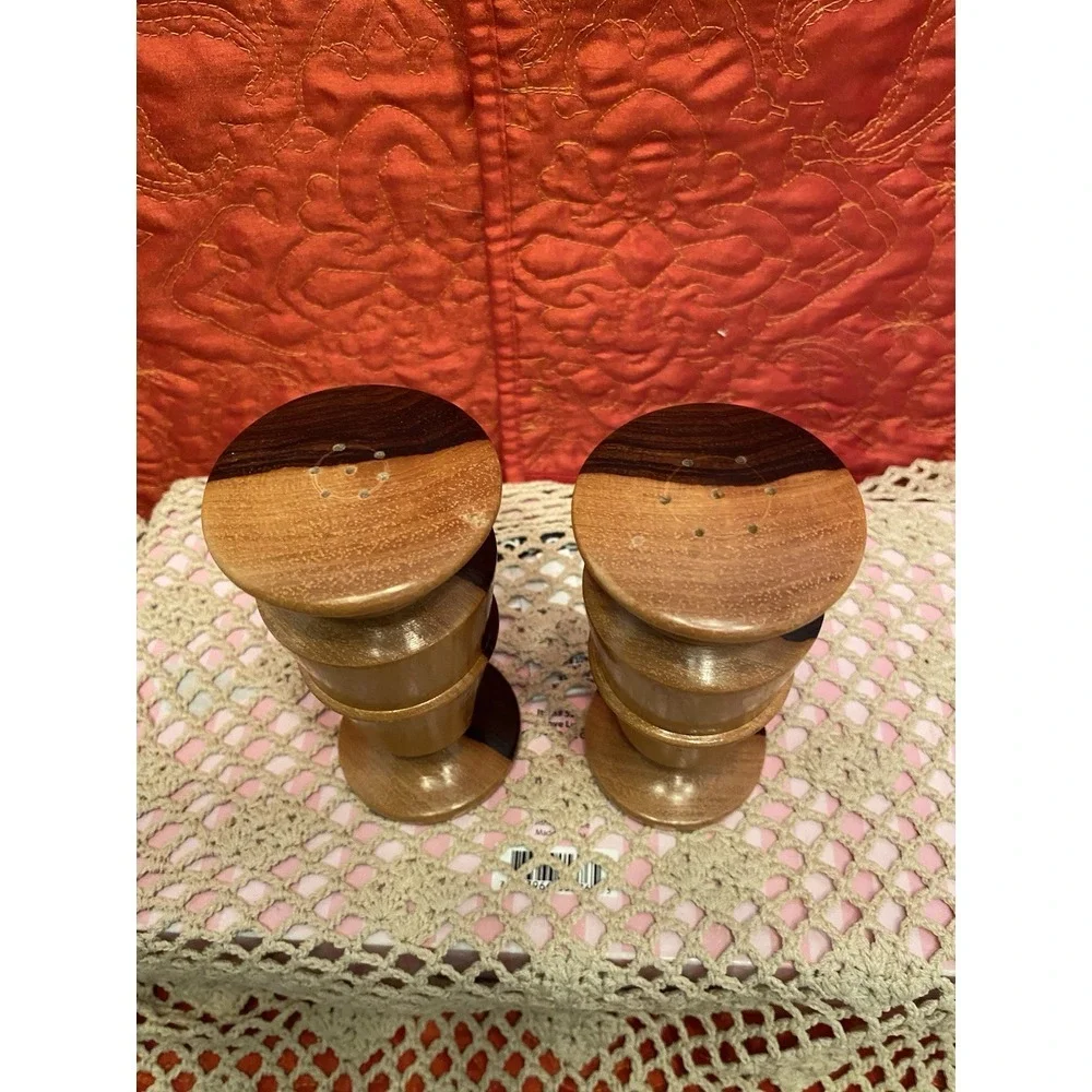 Brown Two tone Wooden Salt/Pepper Shakers) Boho Farmhouse Cottagecore Decor Nice